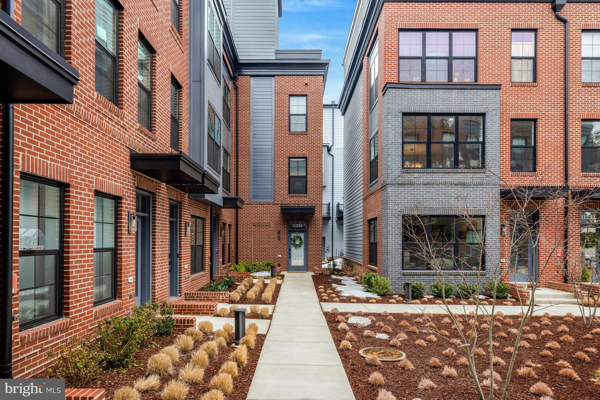 RESTON STATION - Residential