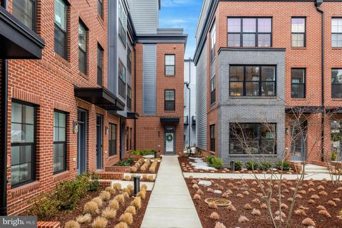 11236 FARADAY PARK DRIVE RESTON VA 20190