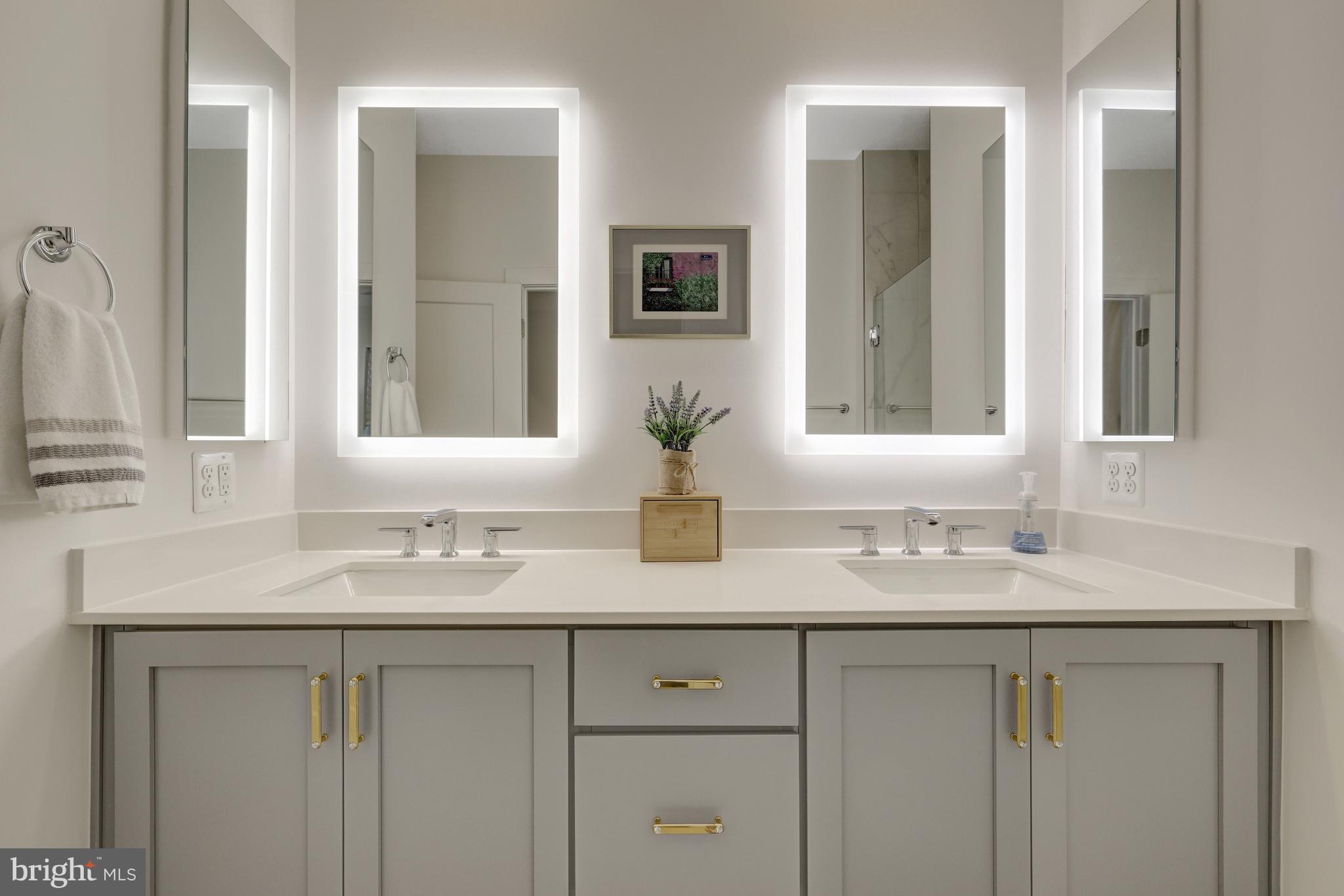 RESTON STATION - Residential