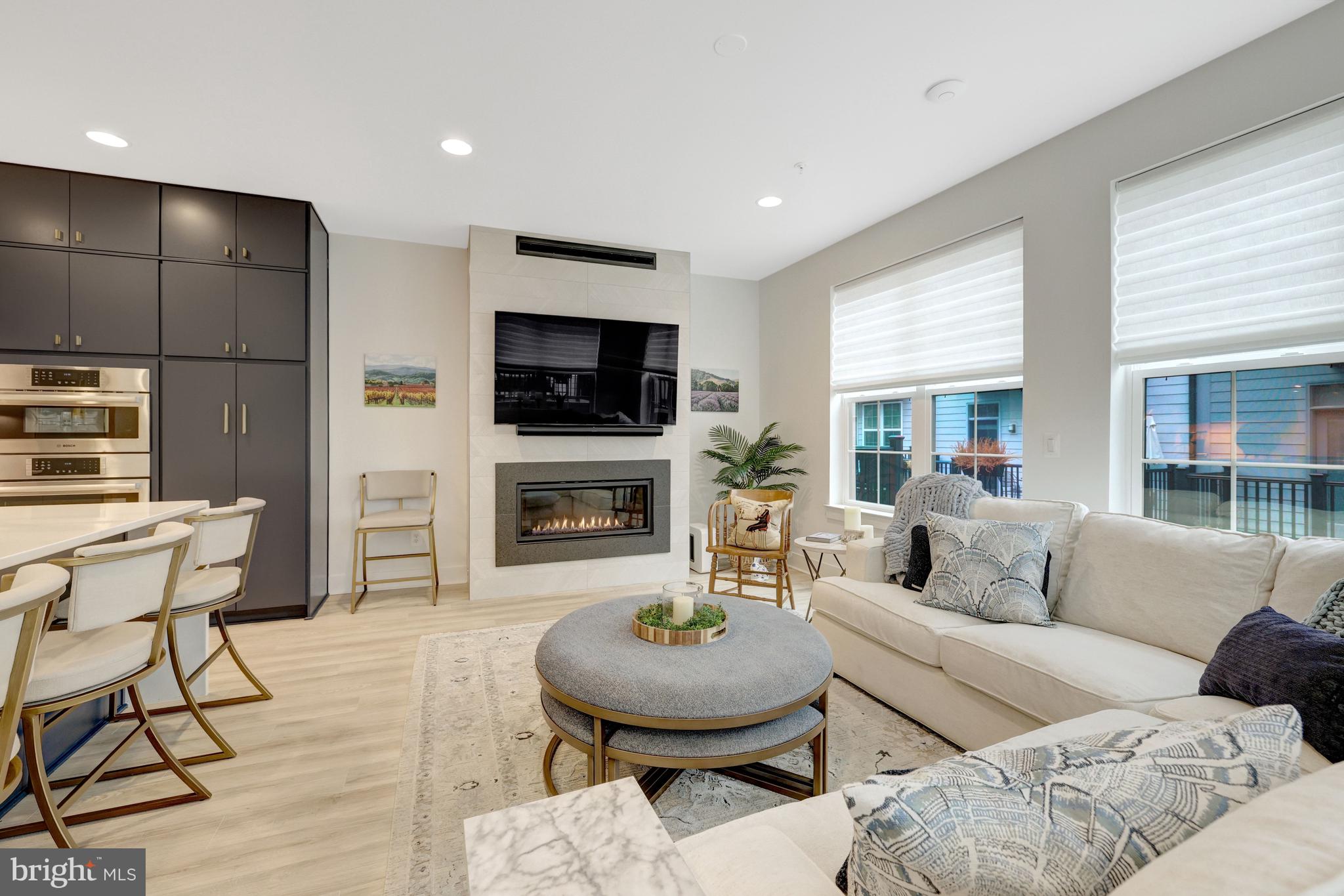 RESTON STATION - Residential