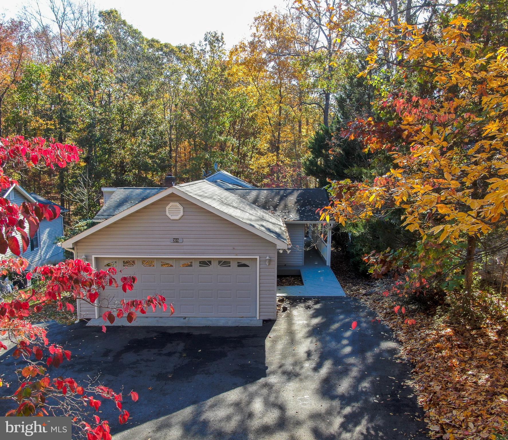 LAKE OF THE WOODS - Residential