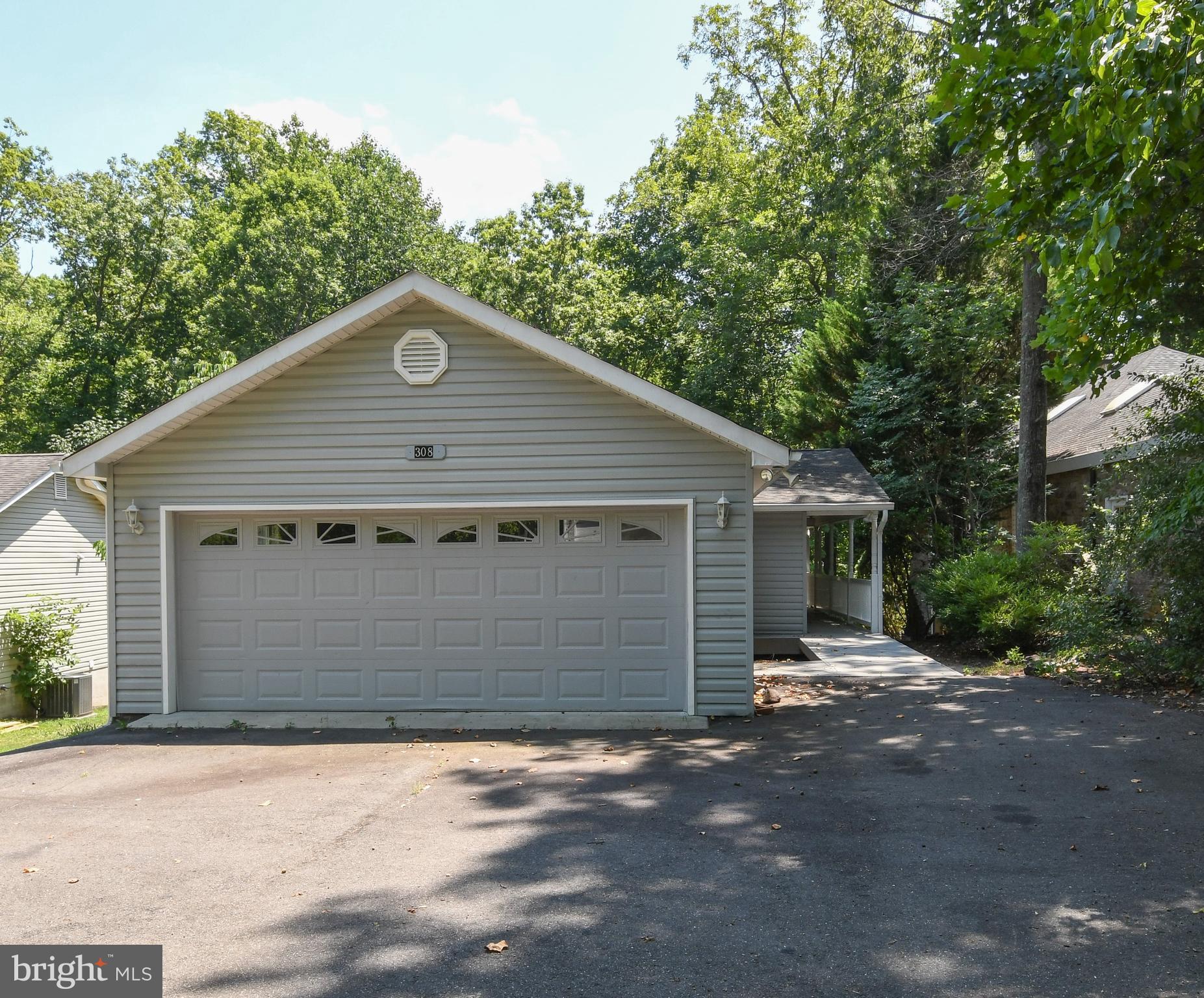 LAKE OF THE WOODS - Residential