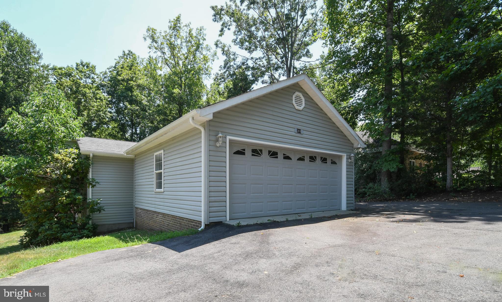 LAKE OF THE WOODS - Residential