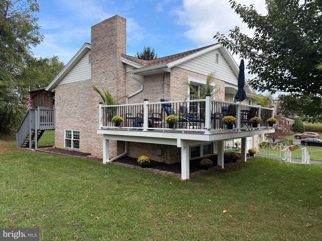 Photo of 5030 Lilac Lane, HARRISBURG, PA 17111 (MLS # PADA2050538)