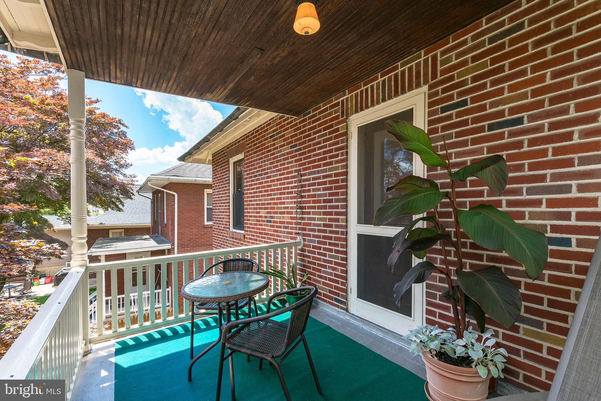 COLUMBIA - Residential