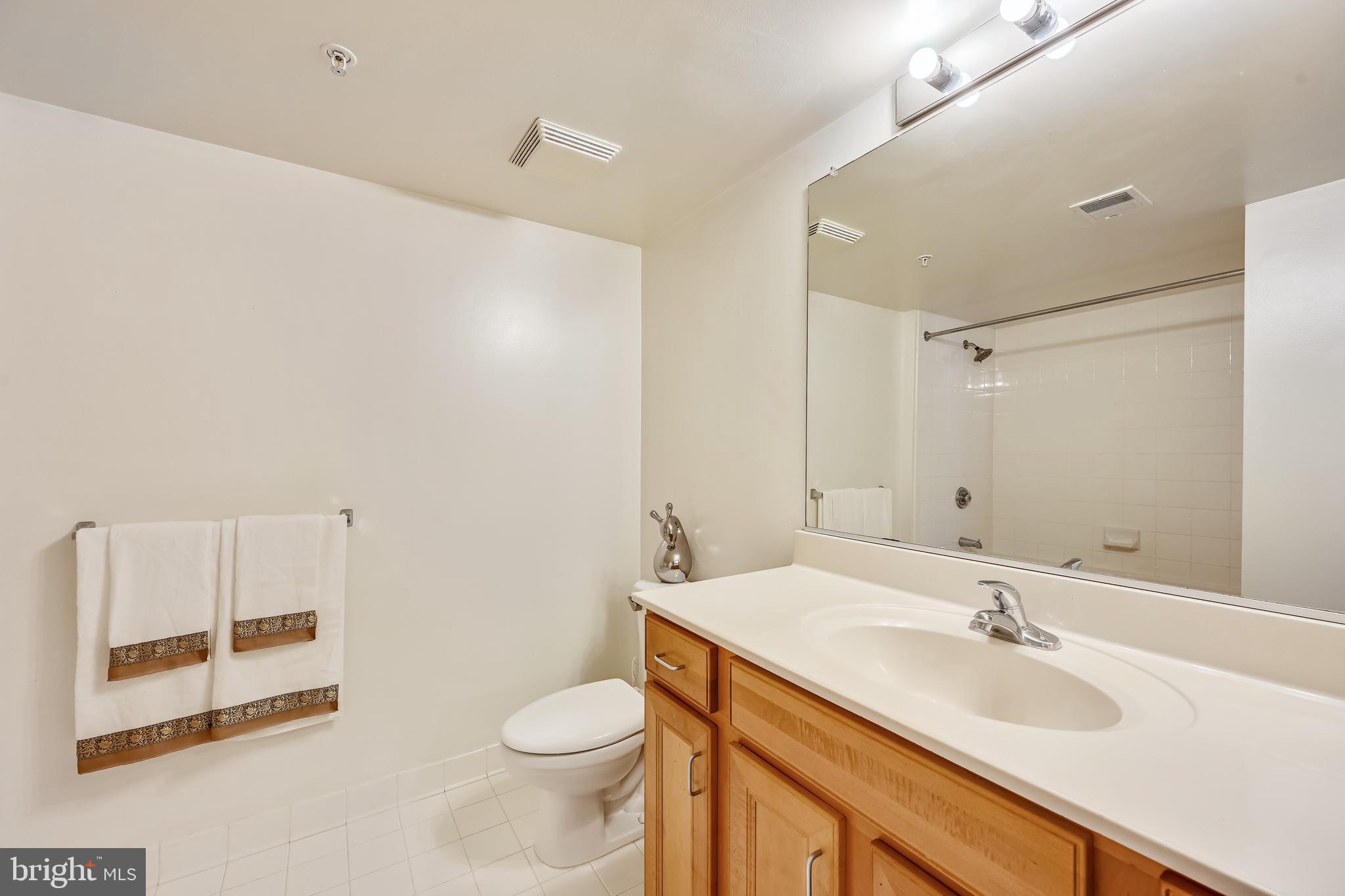 INNER HARBOR - Residential