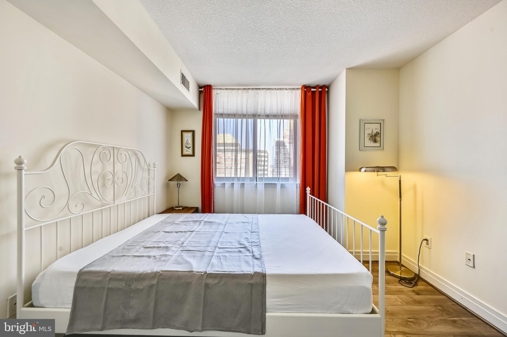 INNER HARBOR - Residential