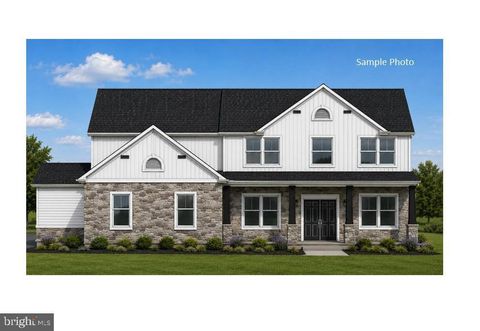 Homes For Sale - 35 Fiorino Way #4<br/> Berks County, SINKING SPRING, PA 19608