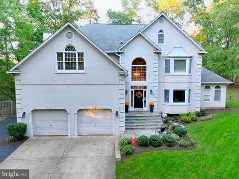 126 LAKE DRIVE STERLING VA 20164