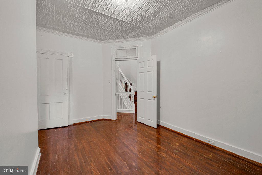 CHARLES VILLAGE - Residential