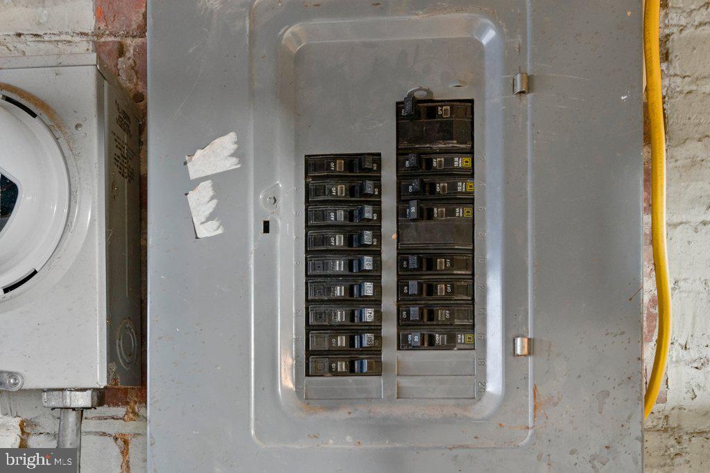 CHARLES VILLAGE - Residential