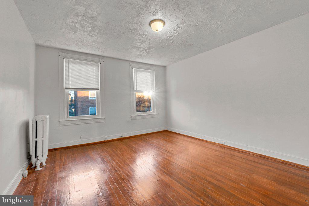 CHARLES VILLAGE - Residential