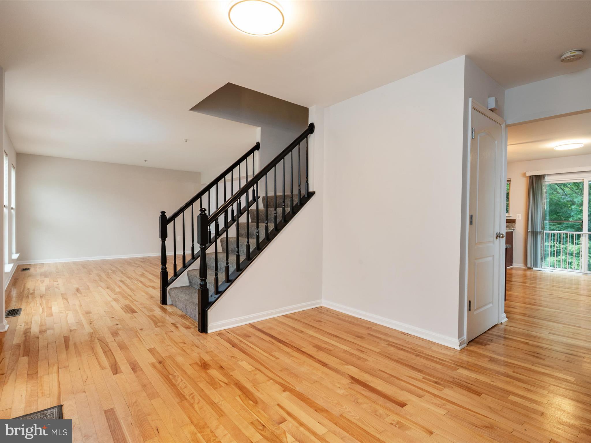 OXON RUN HILLS - Residential