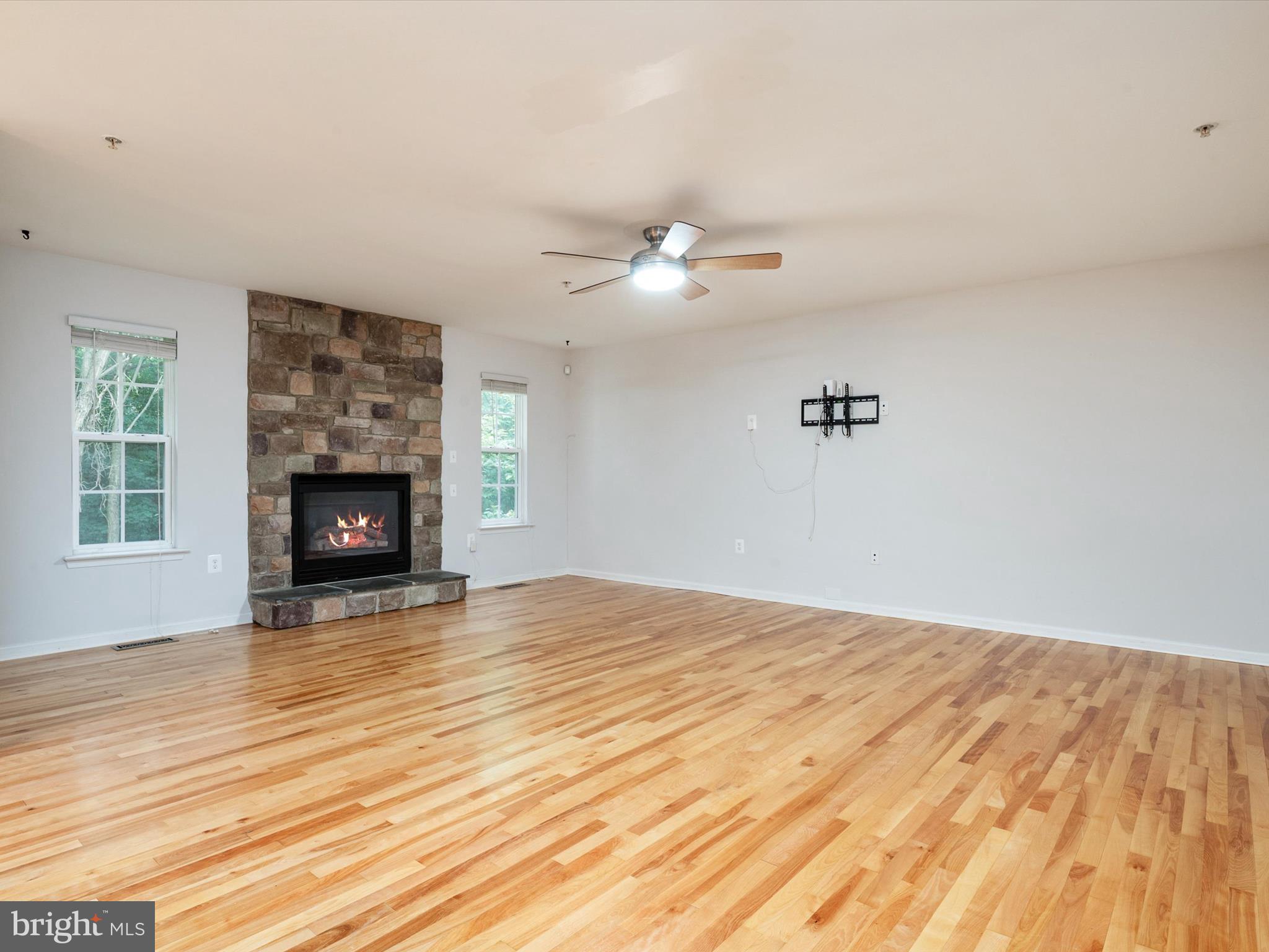 OXON RUN HILLS - Residential