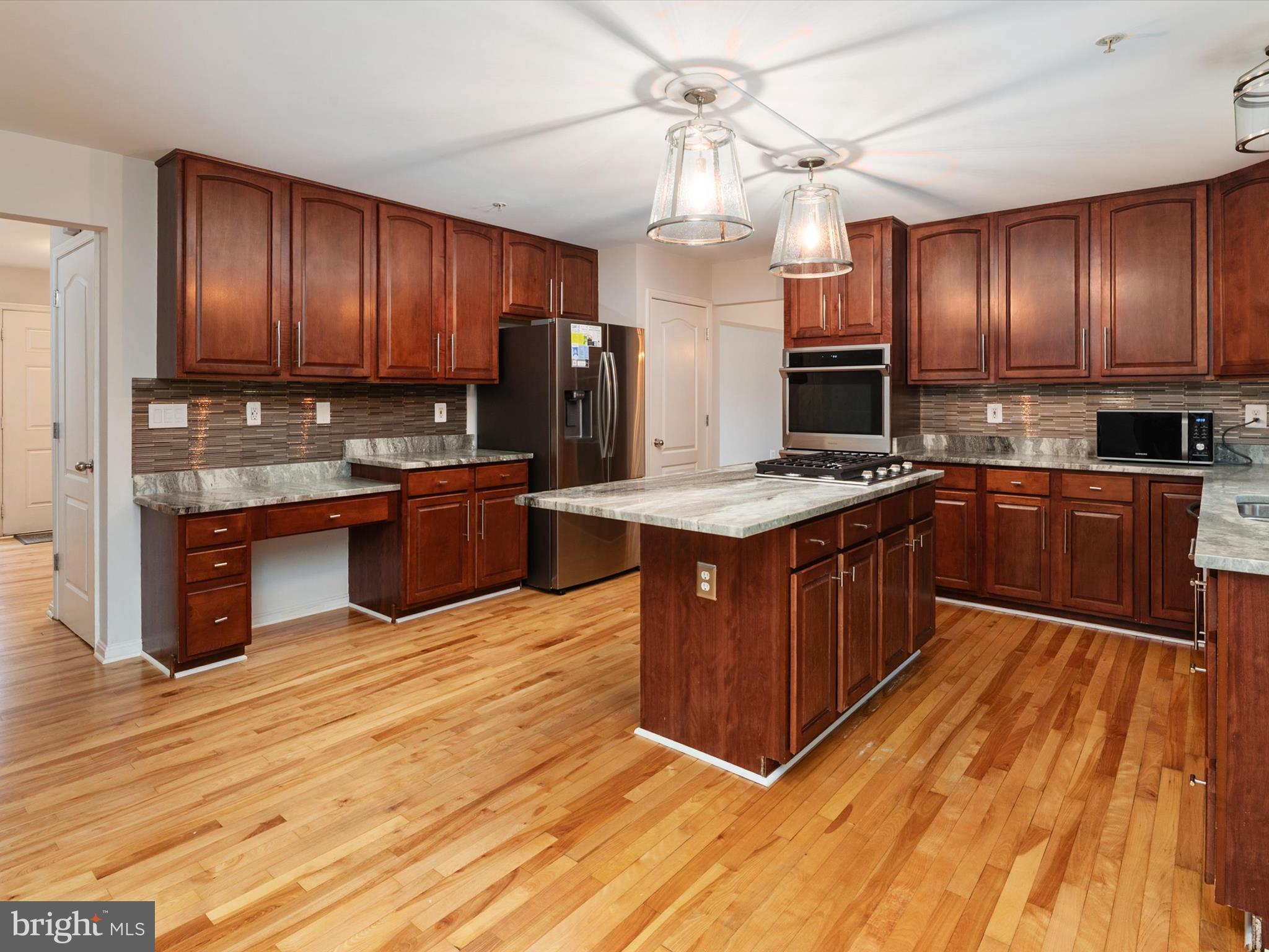 OXON RUN HILLS - Residential