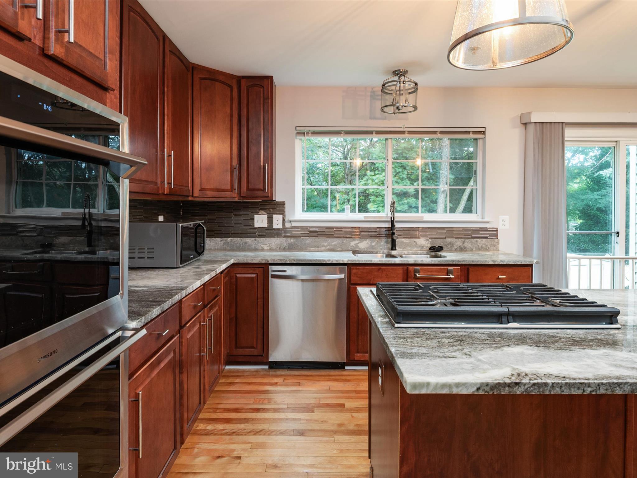 OXON RUN HILLS - Residential