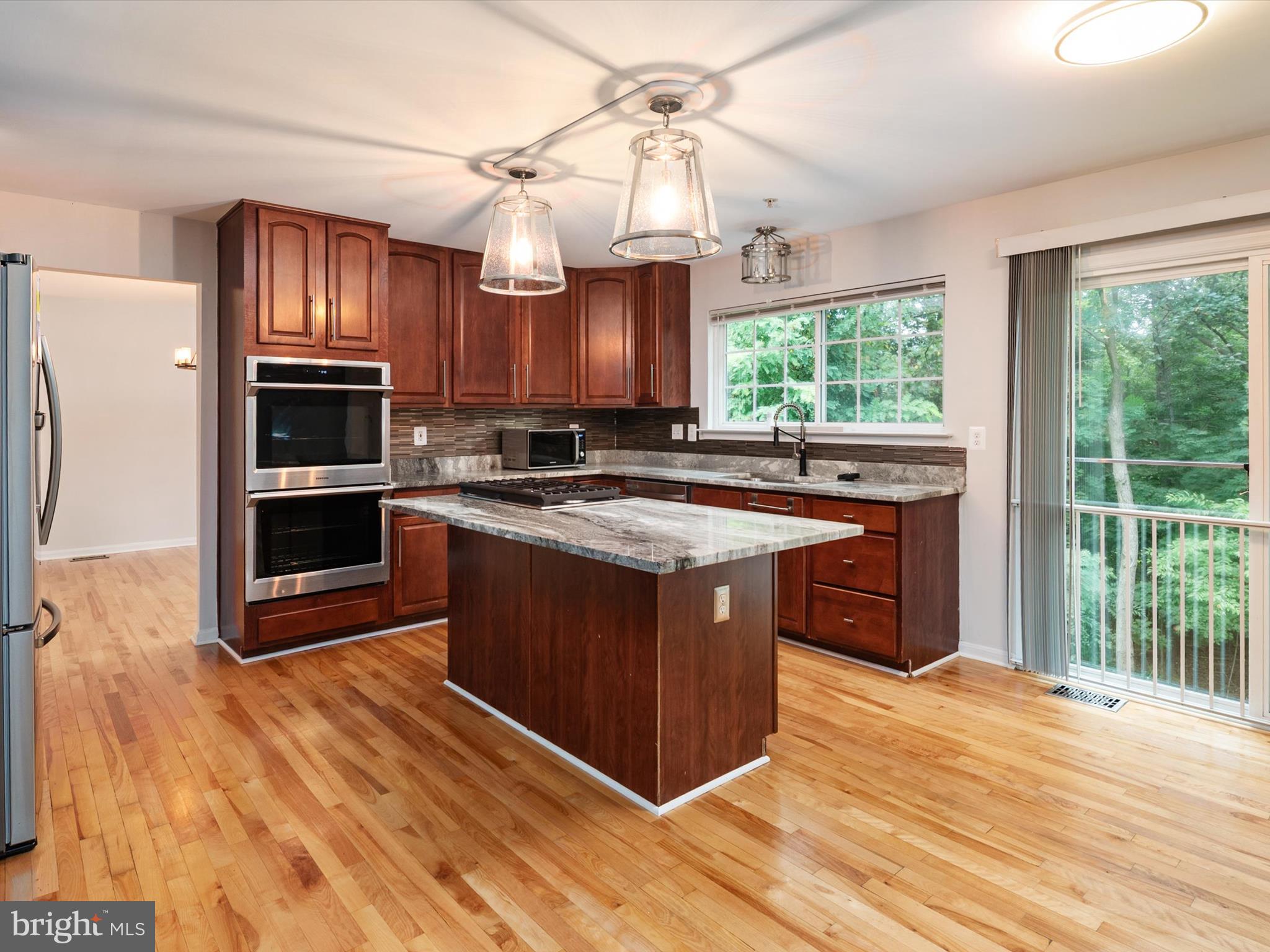 OXON RUN HILLS - Residential