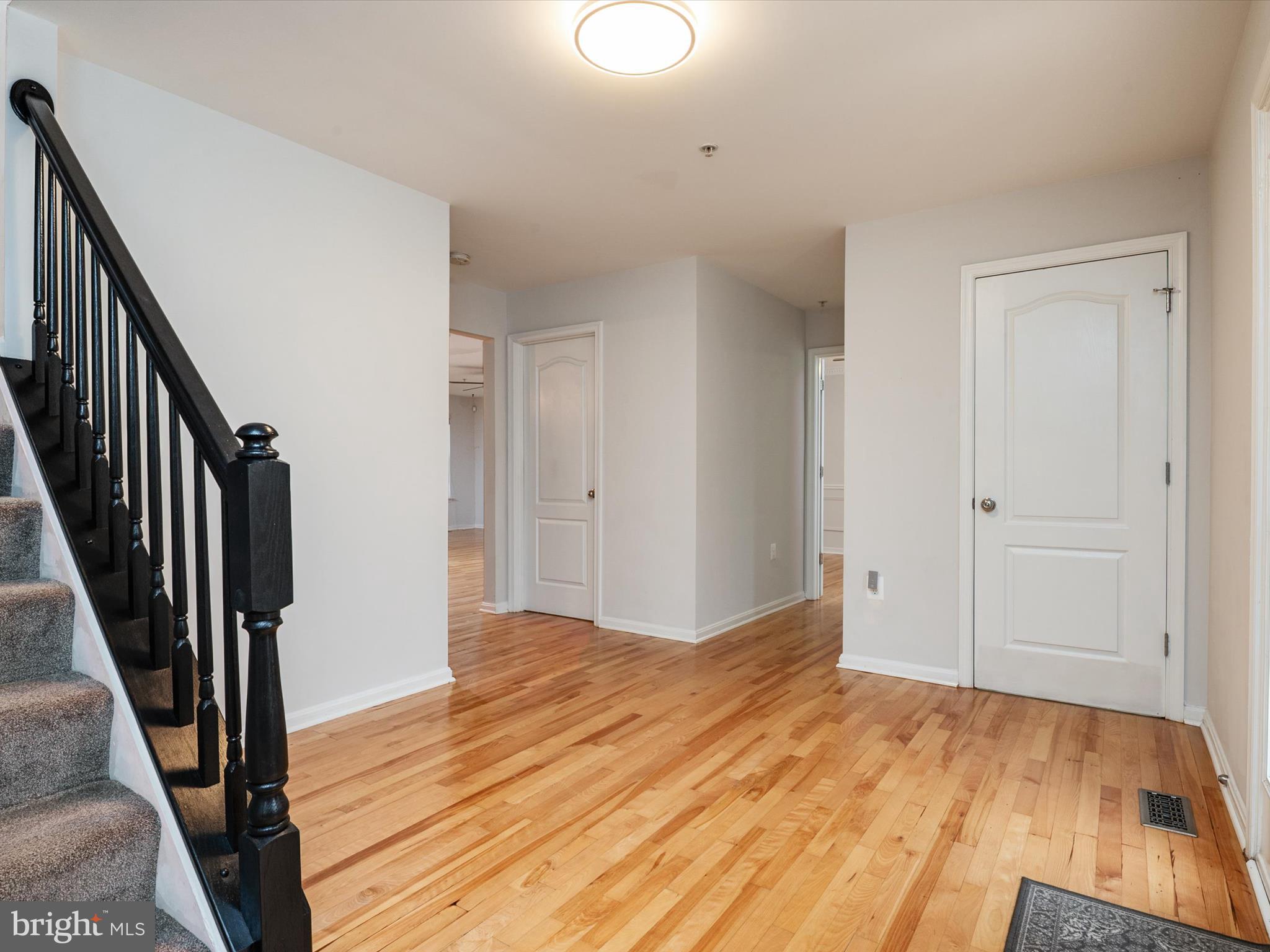 OXON RUN HILLS - Residential