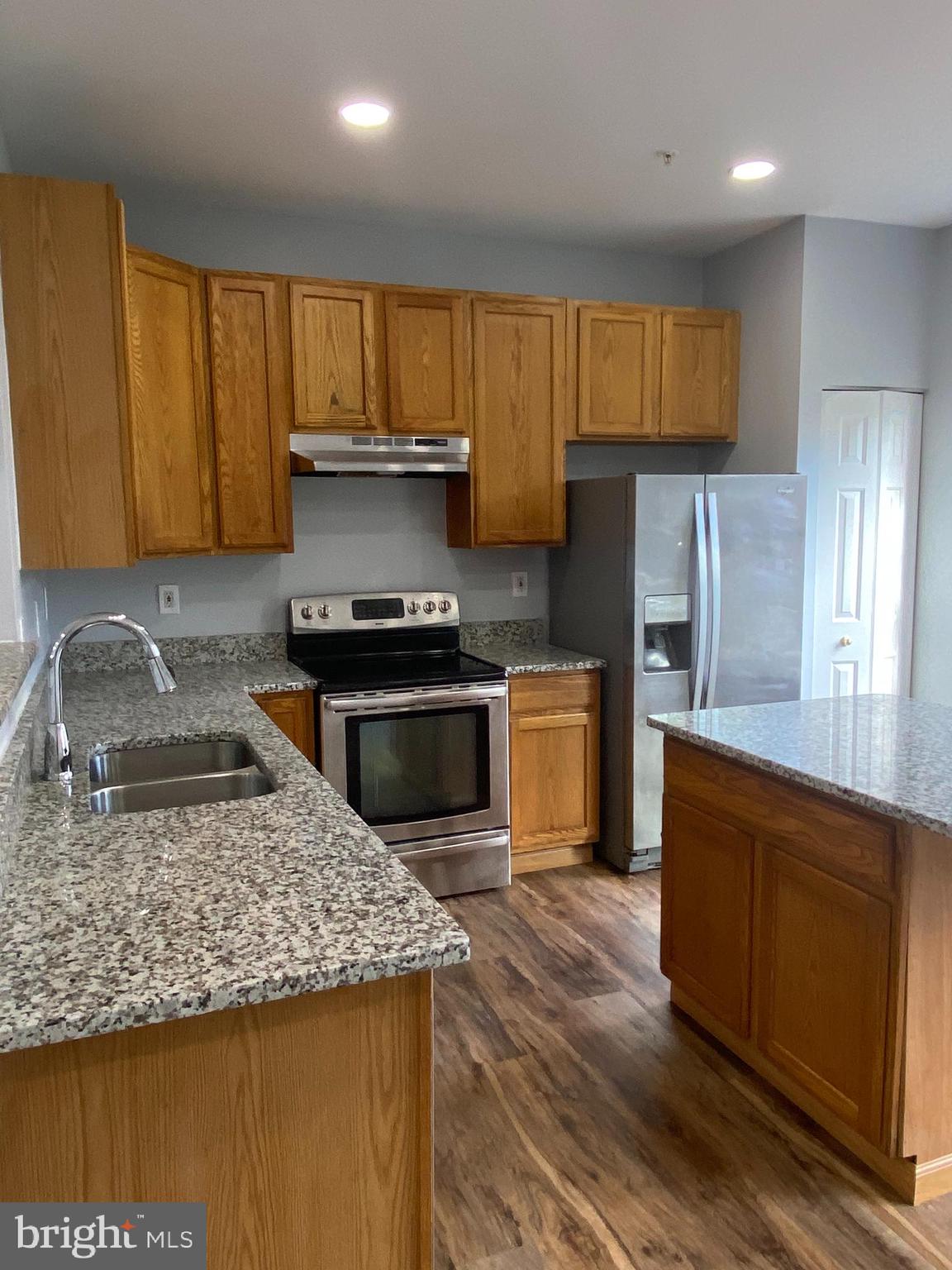 GREENSPRING OVERLOOK - Residential Lease