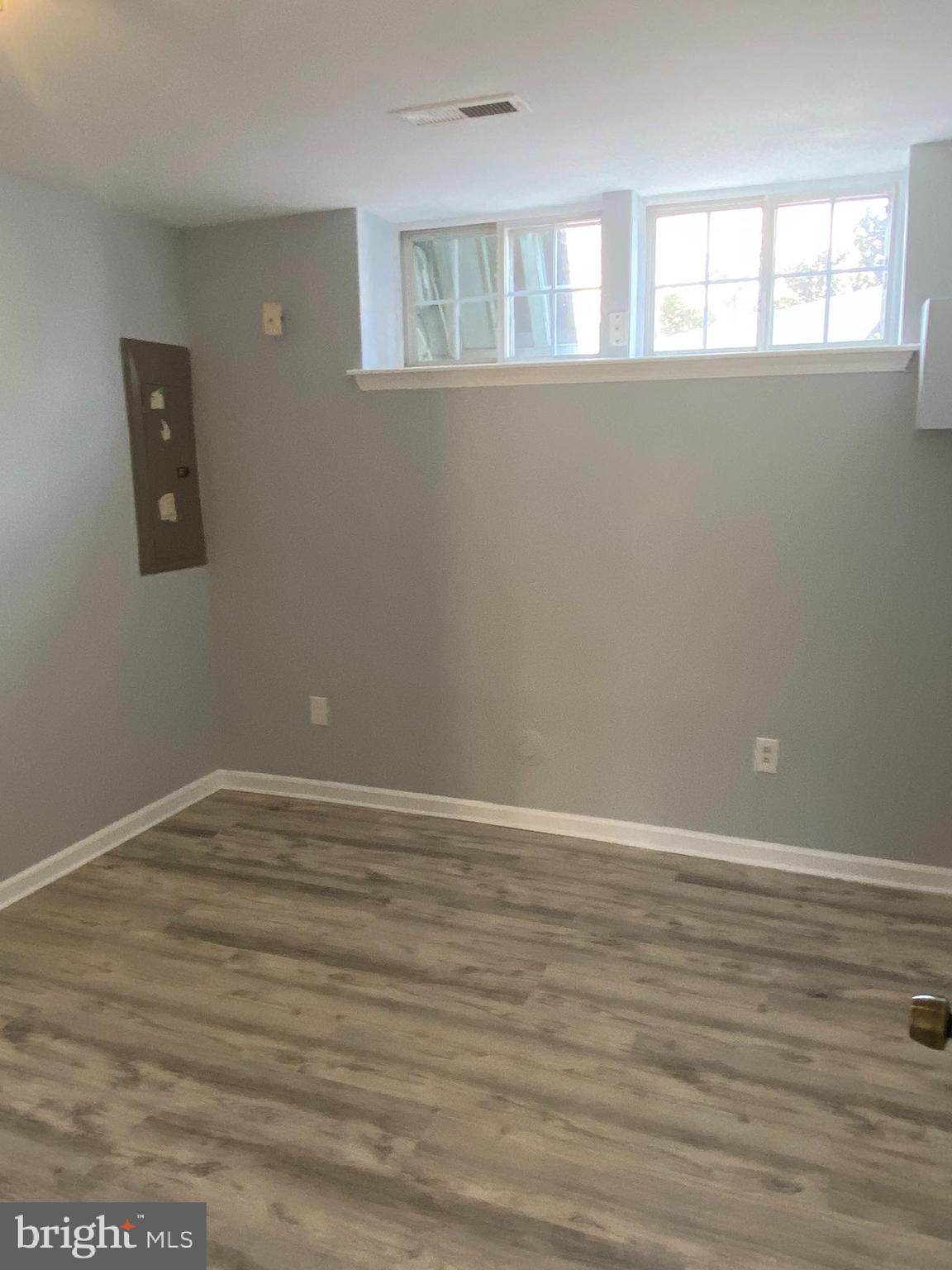 GREENSPRING OVERLOOK - Residential Lease