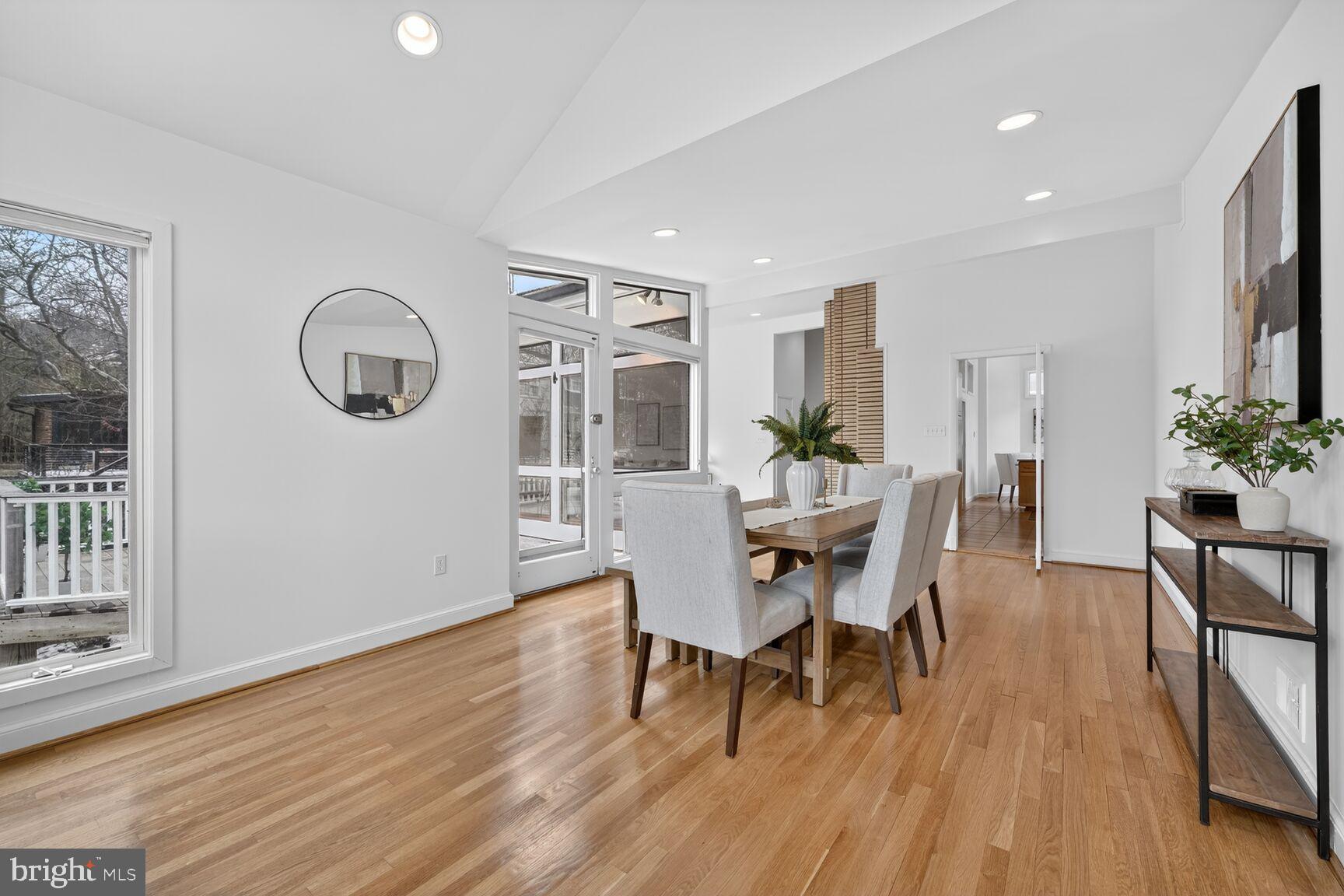 GLEN ECHO HEIGHTS - Residential