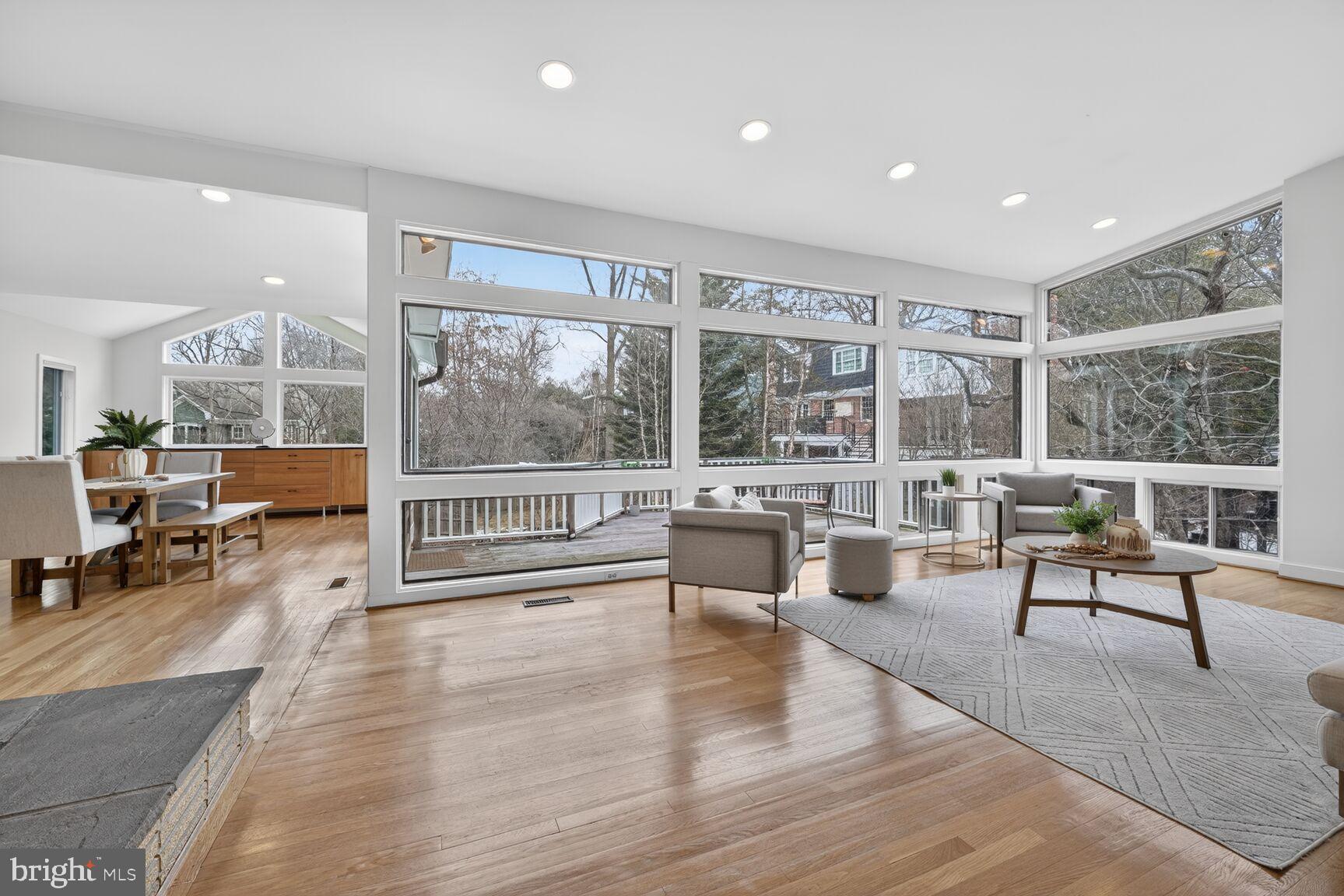 GLEN ECHO HEIGHTS - Residential