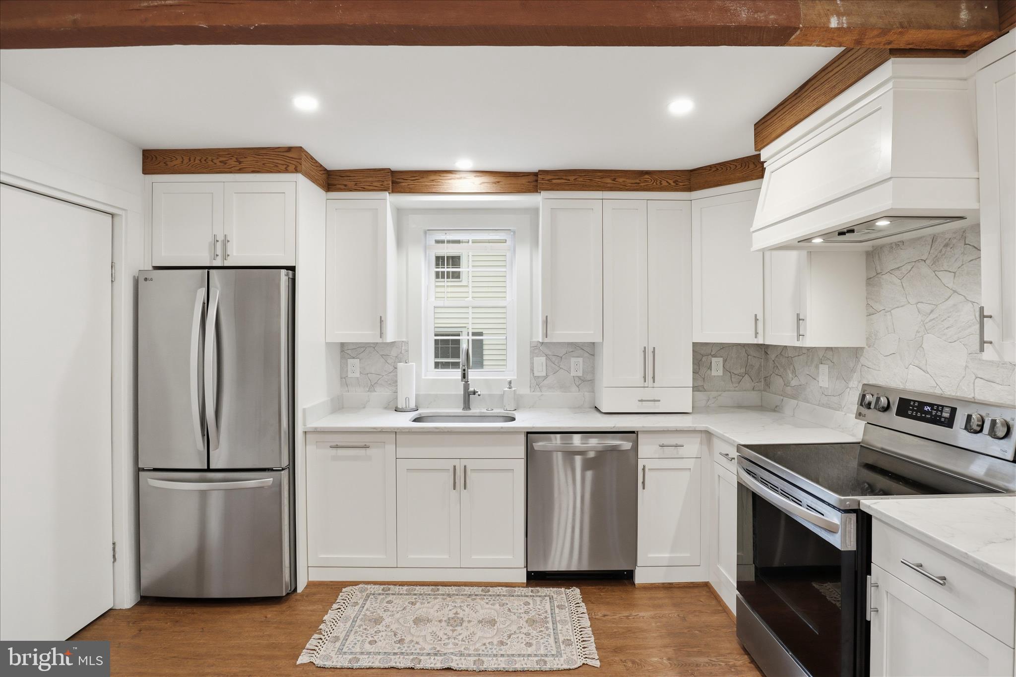 GAINES SUBD - Residential