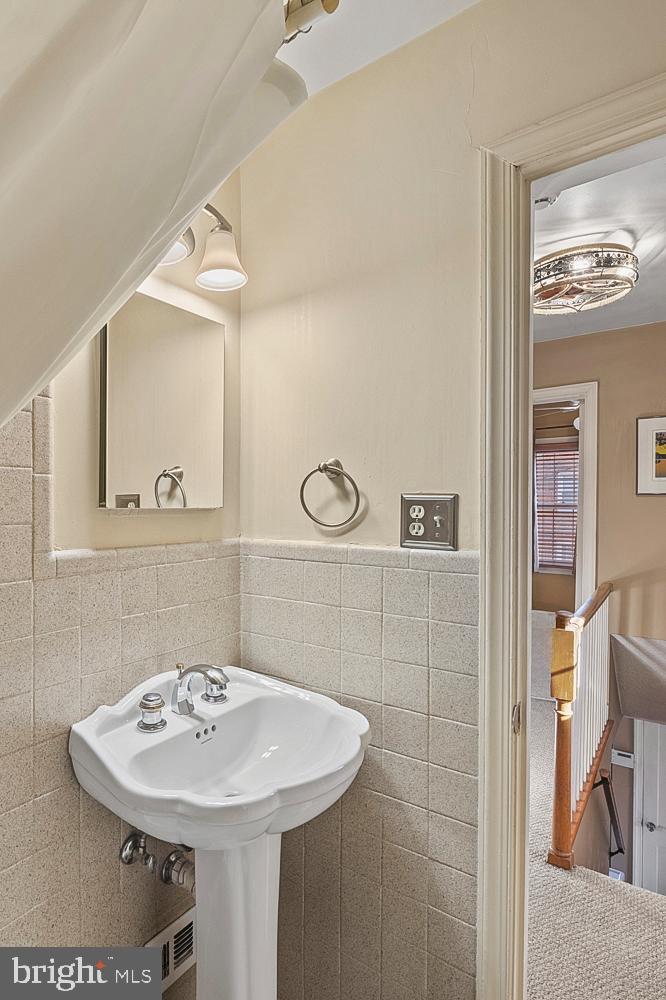 ROSEWOOD - Residential