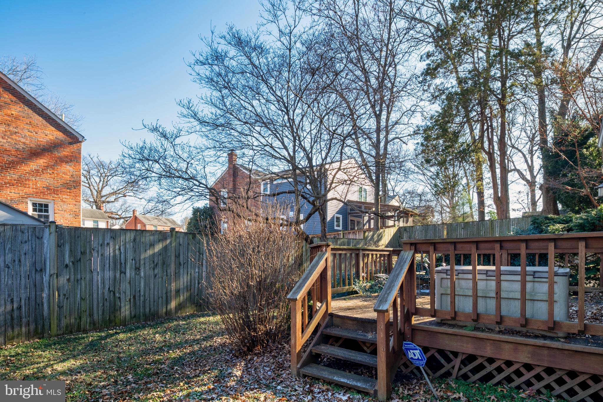 ROSEWOOD - Residential