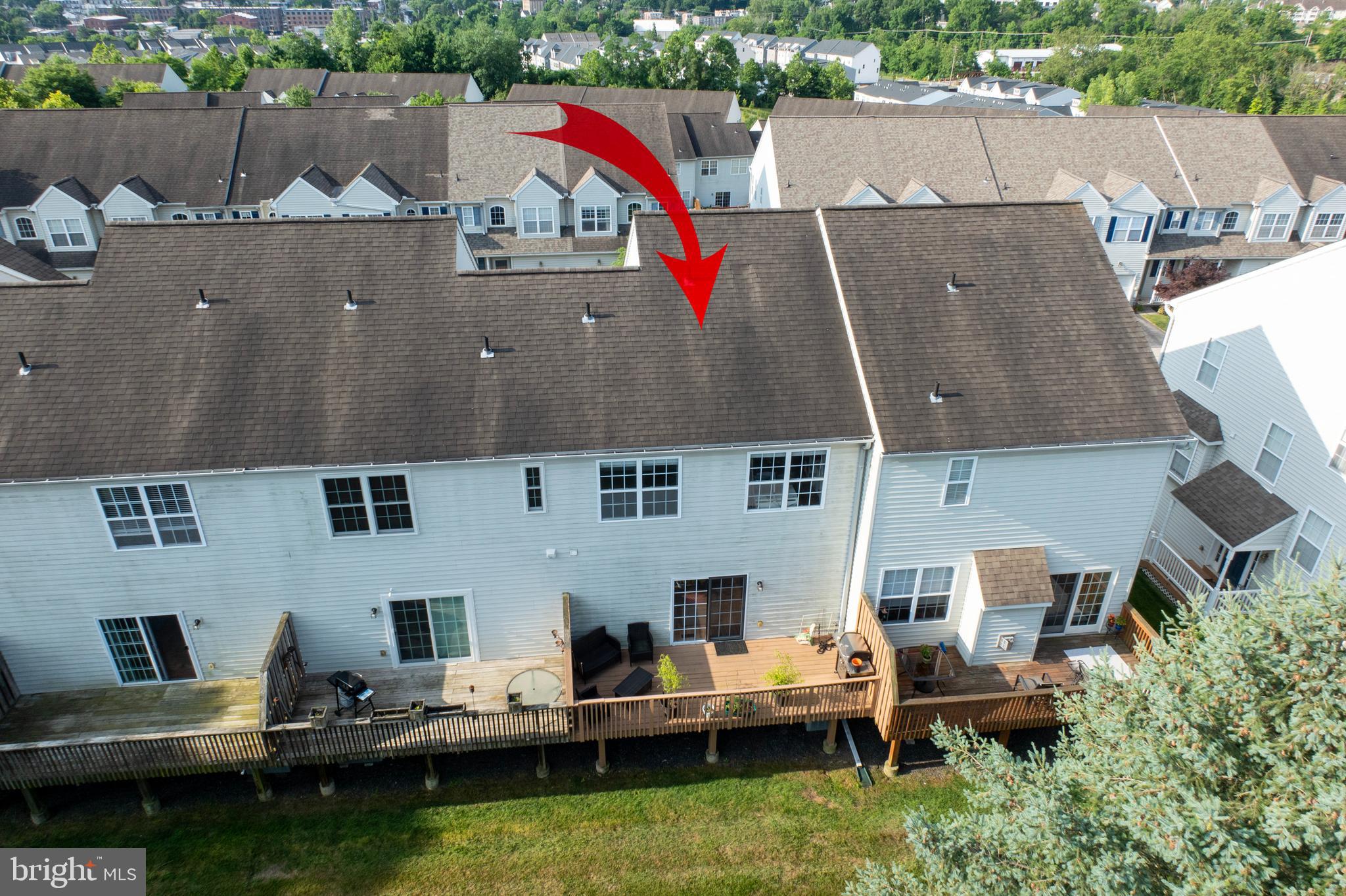 FRENCH CREEK TOWNH - Residential