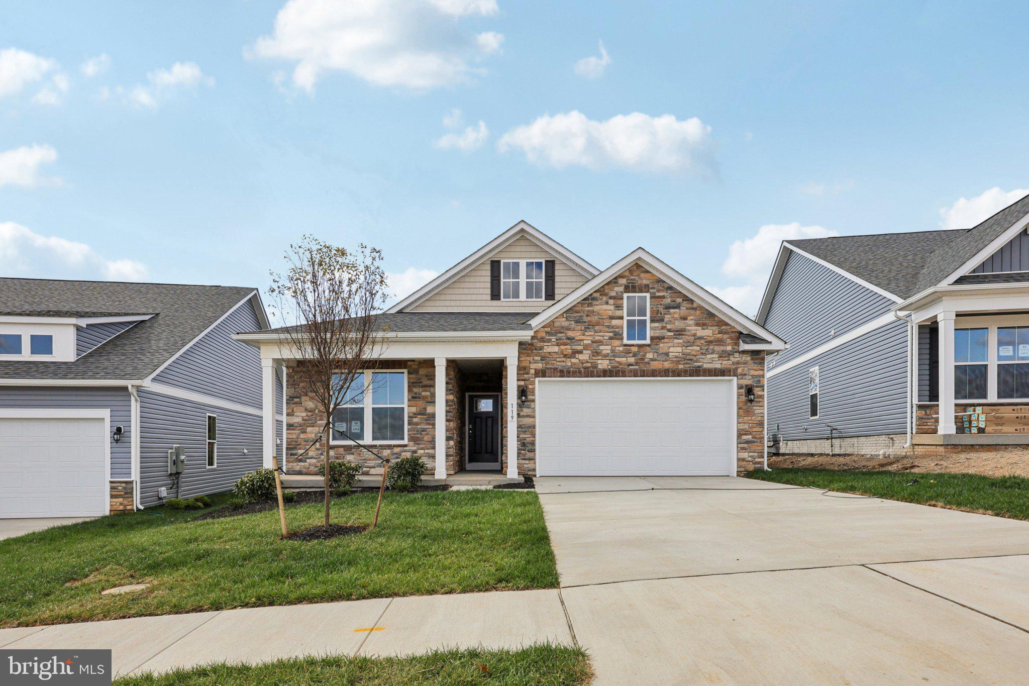 WILLOW RUN - Residential