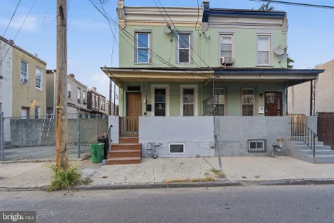 709 Cedar Street, Camden, NJ 08102 - #: NJCD2128108