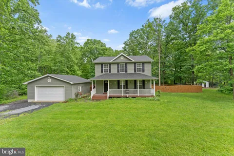 308 Fawn Drive, Winchester, VA MLS: VAFV2034290
