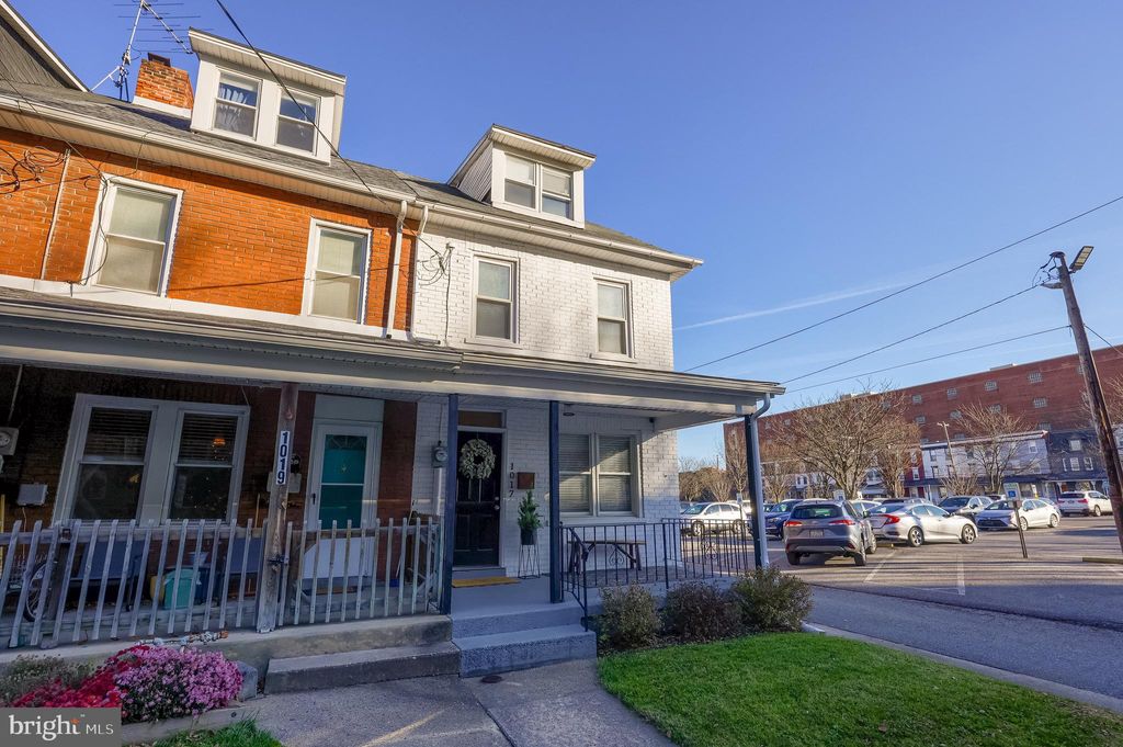 Photo of 1017 N Charlotte Street, LANCASTER, PA 17603 (MLS # PALA2080336)