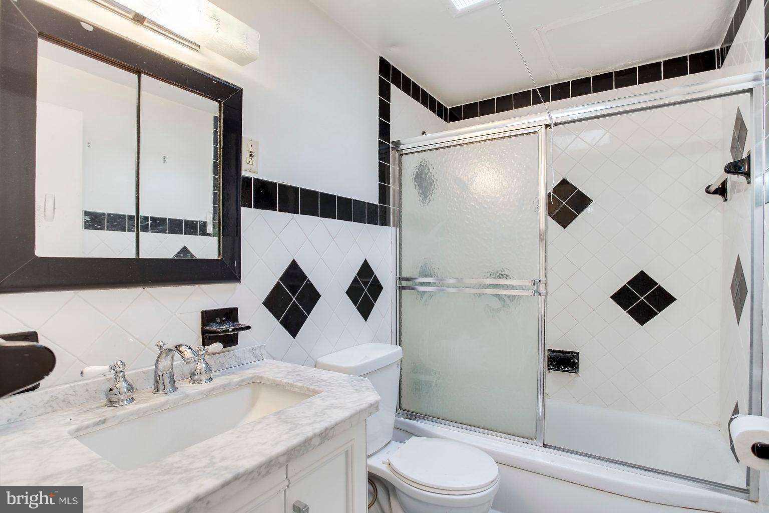 EASTWOOD HEIGHTS - Residential