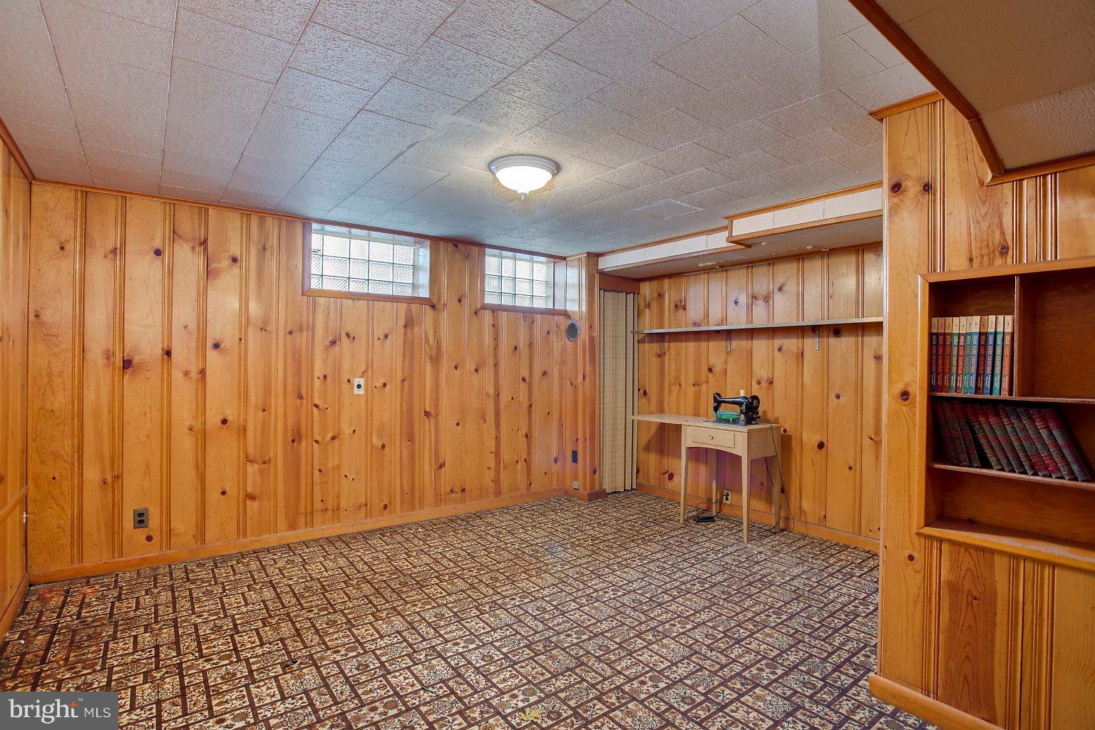 EASTWOOD HEIGHTS - Residential