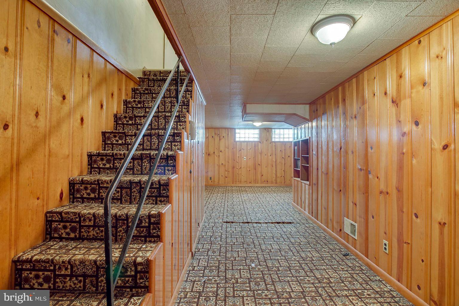 EASTWOOD HEIGHTS - Residential