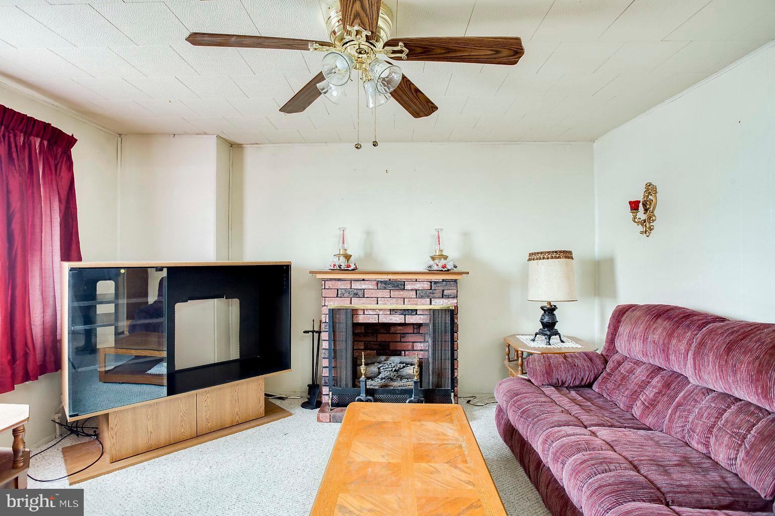 EASTWOOD HEIGHTS - Residential