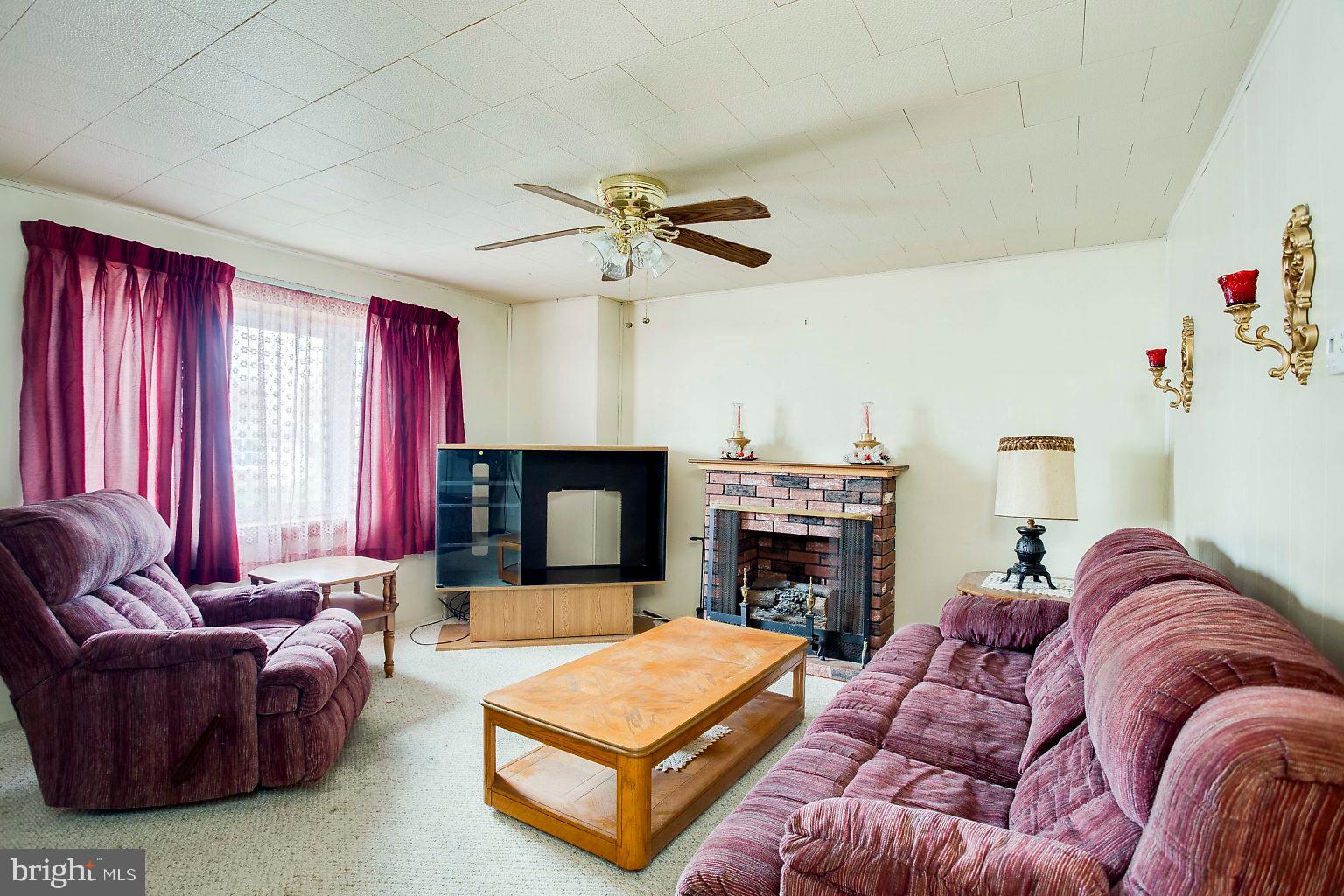 EASTWOOD HEIGHTS - Residential