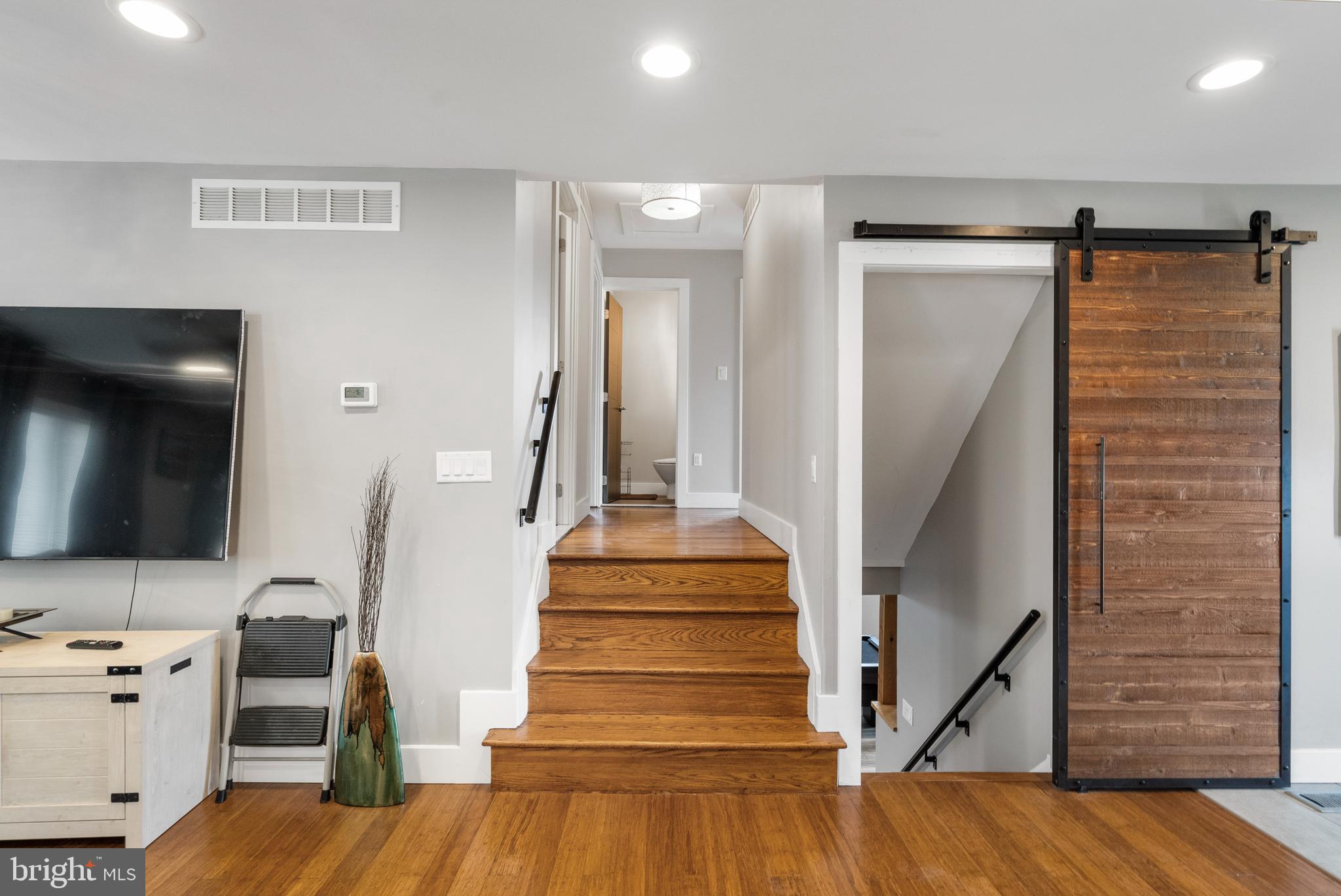 SILVERGATE VILLAGE - Residential