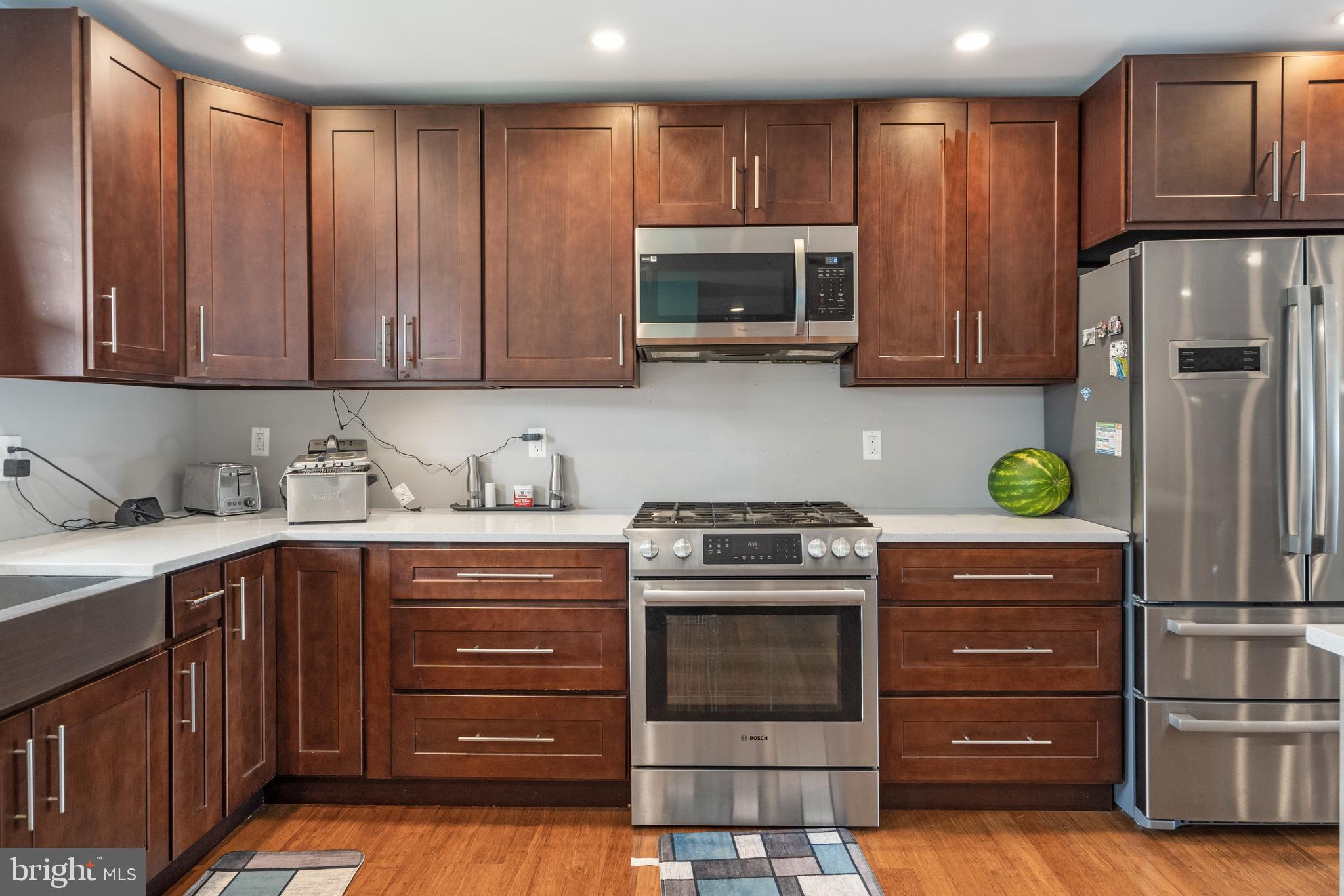 SILVERGATE VILLAGE - Residential