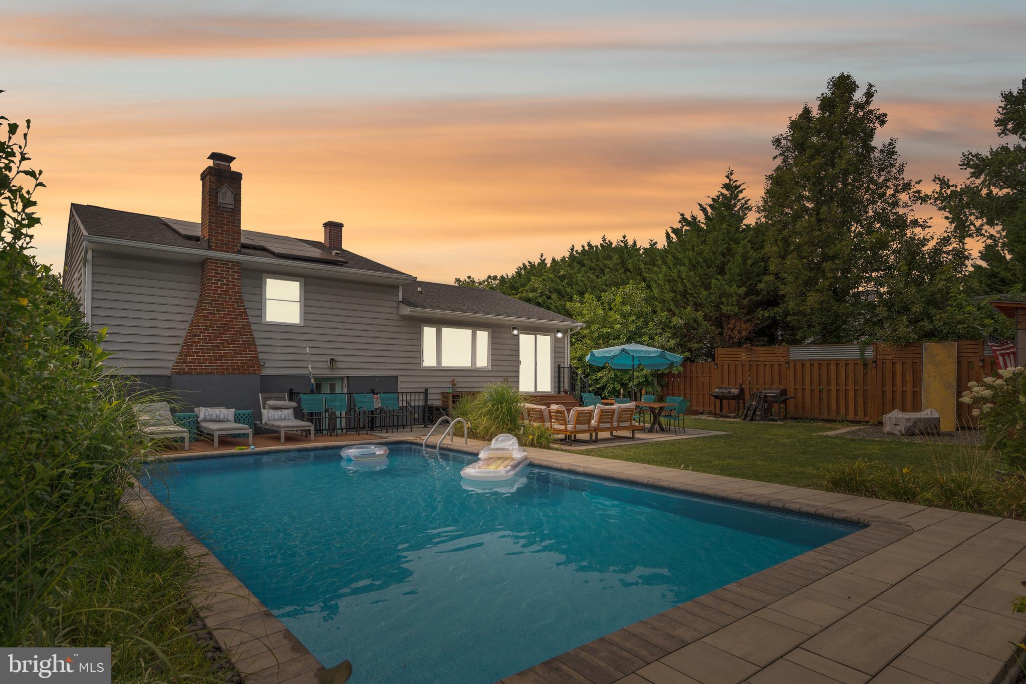 SILVERGATE VILLAGE - Residential