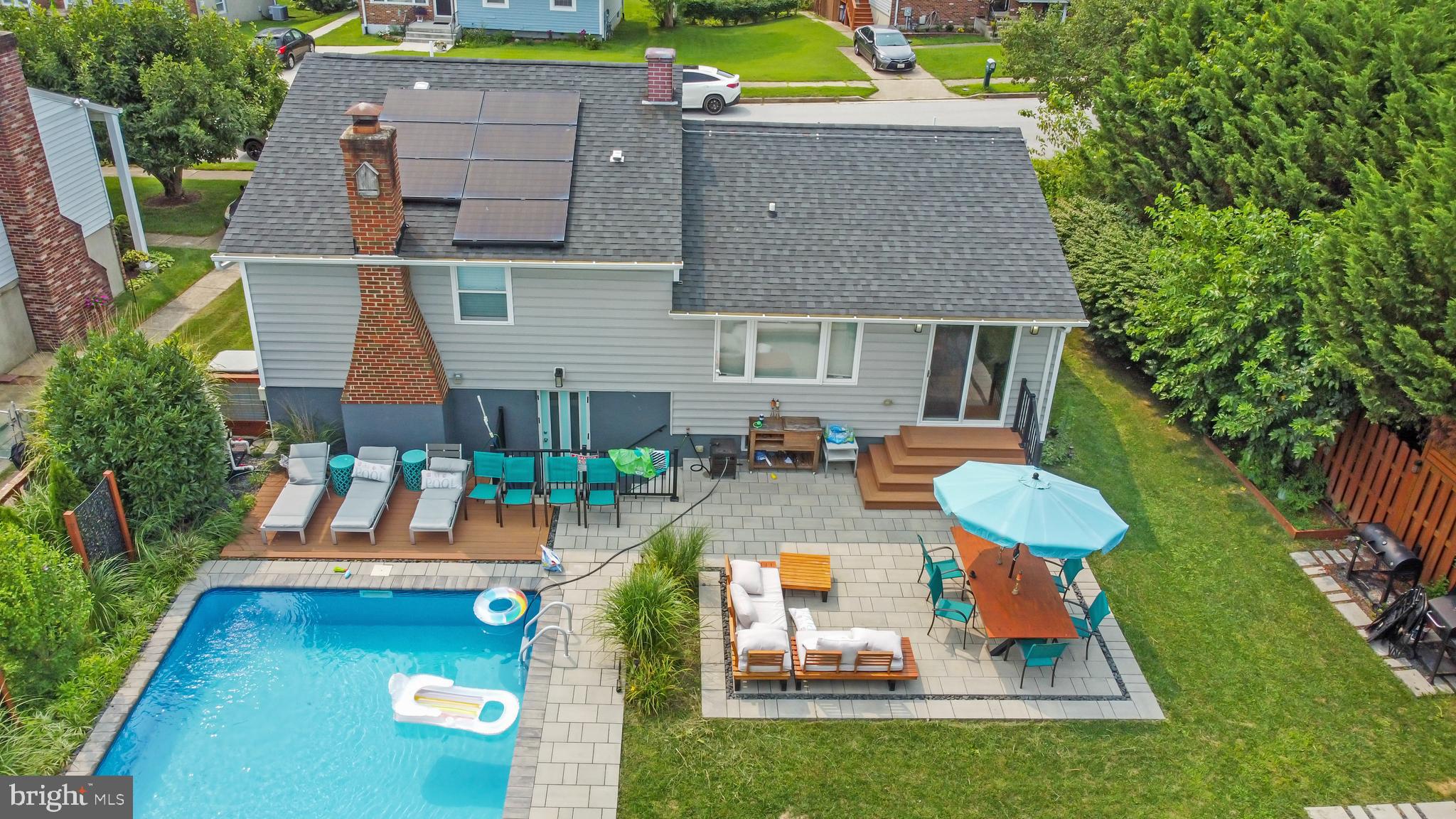 SILVERGATE VILLAGE - Residential