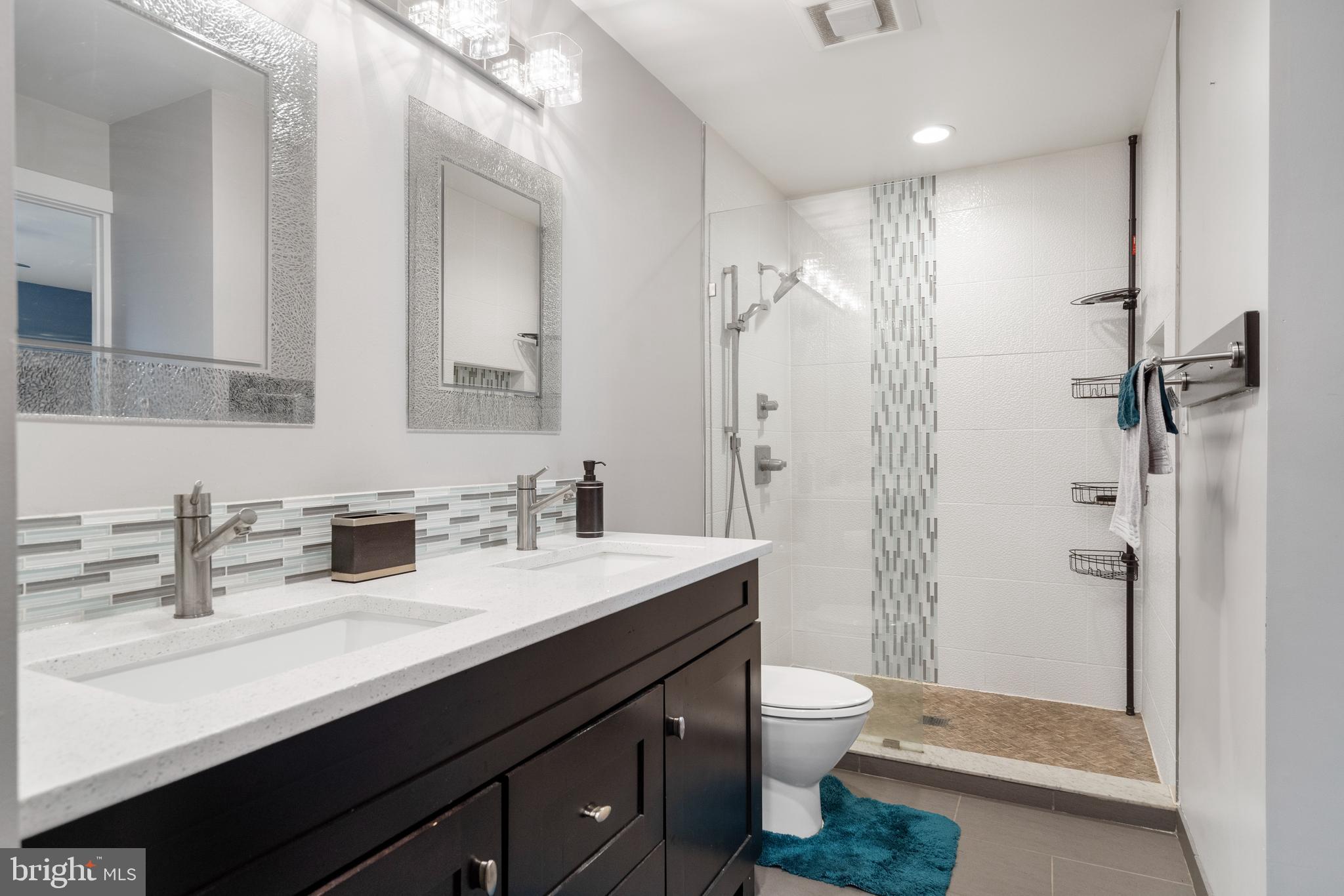 SILVERGATE VILLAGE - Residential