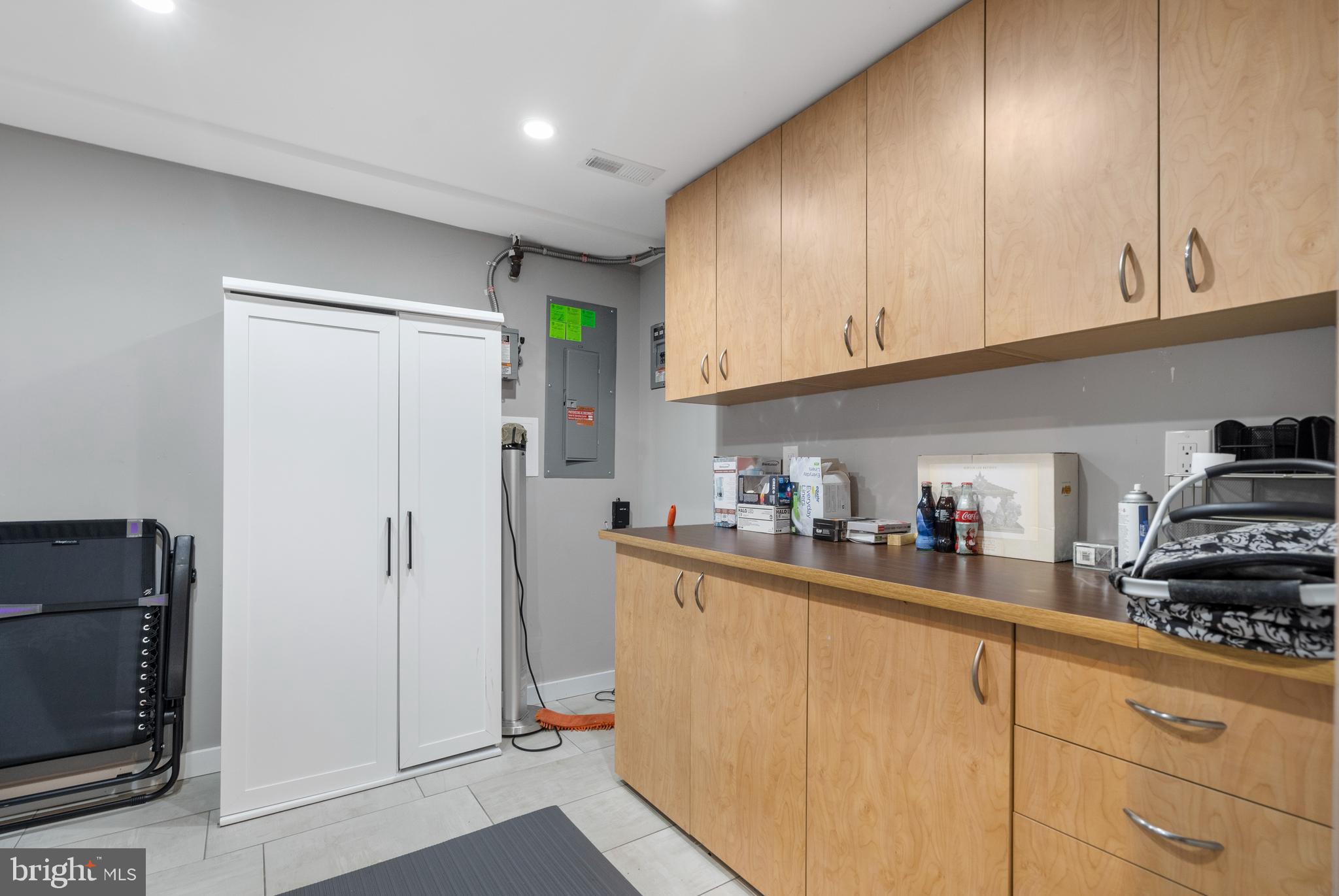 SILVERGATE VILLAGE - Residential