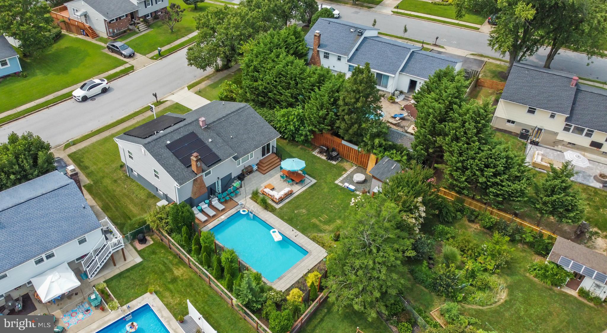 SILVERGATE VILLAGE - Residential