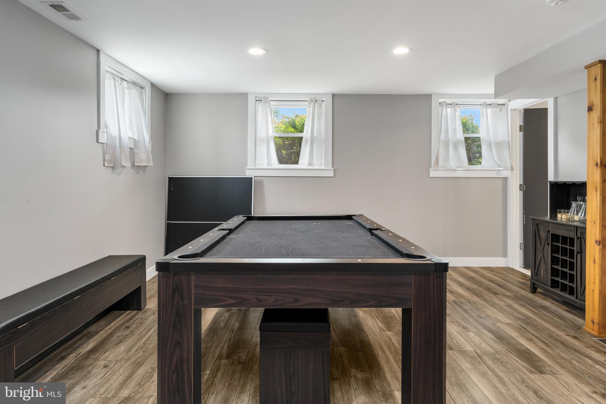 SILVERGATE VILLAGE - Residential