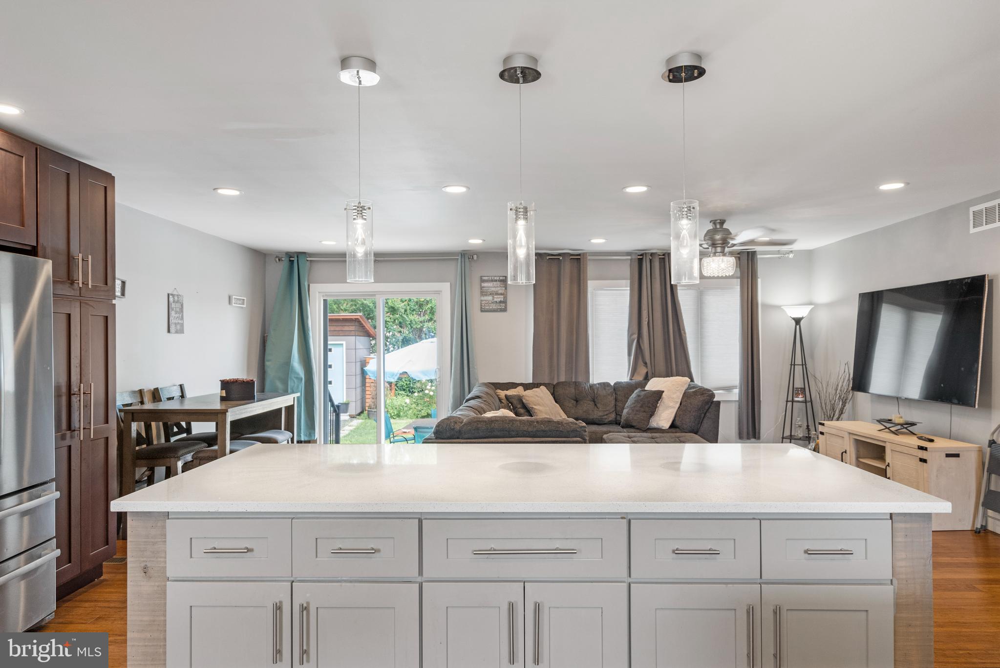 SILVERGATE VILLAGE - Residential