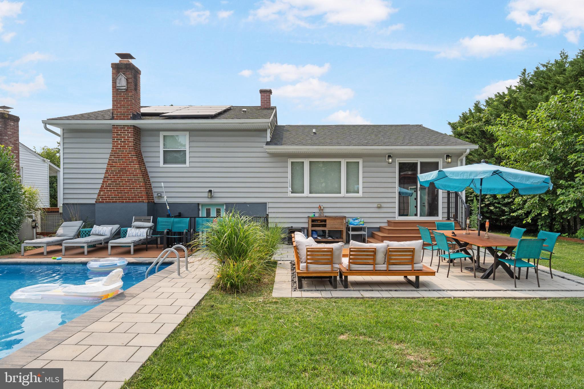 SILVERGATE VILLAGE - Residential