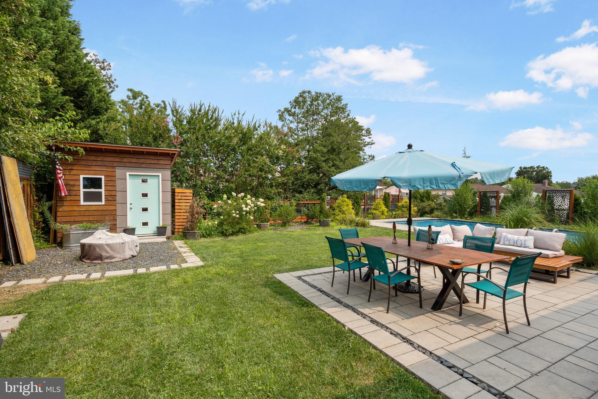 SILVERGATE VILLAGE - Residential